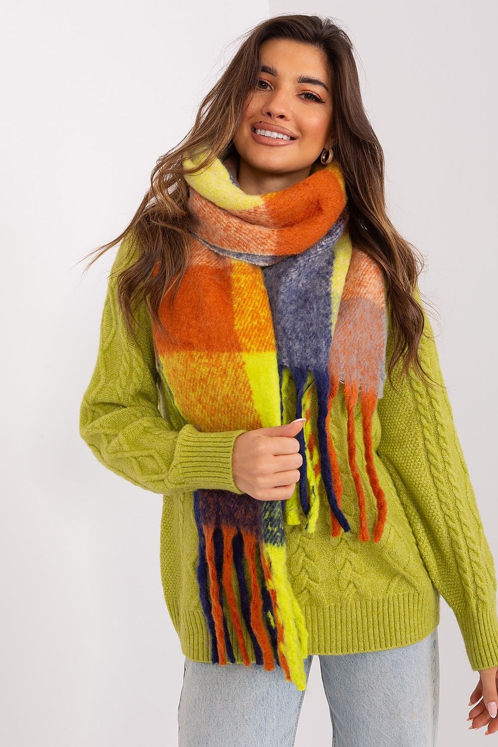  Shawl model 191724 AT 