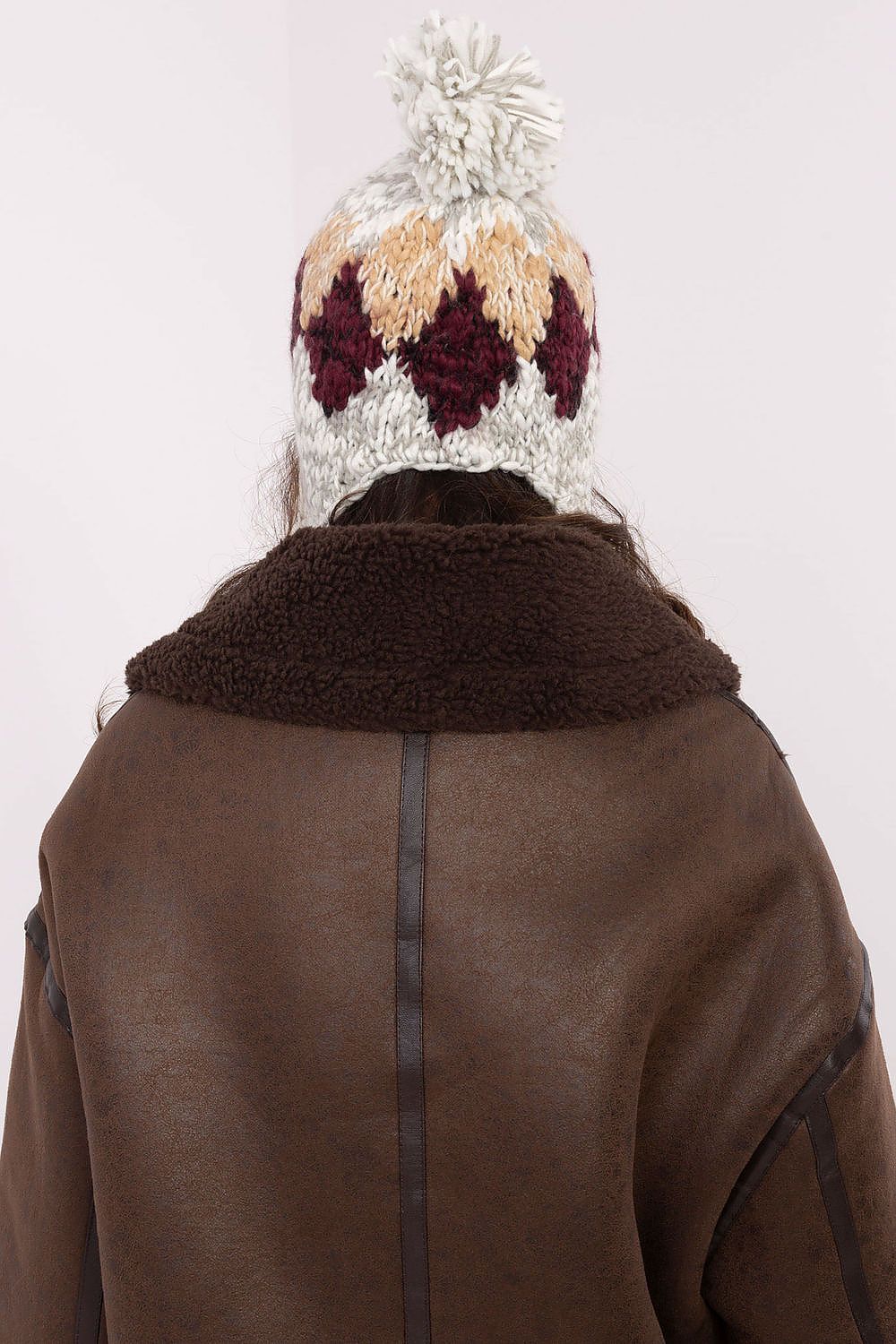  Cap model 203840 AT 