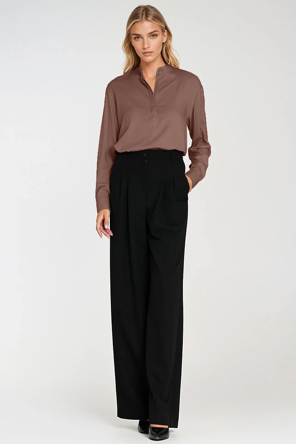  Blouse model 217585 Nife 