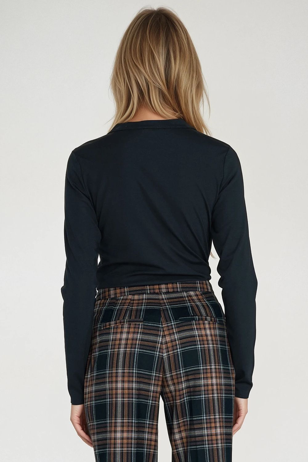  Blouse model 218902 Nife 