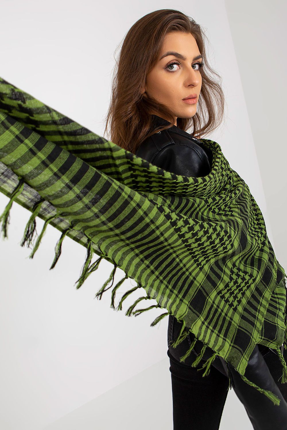  Neckerchief model 171774 AT 