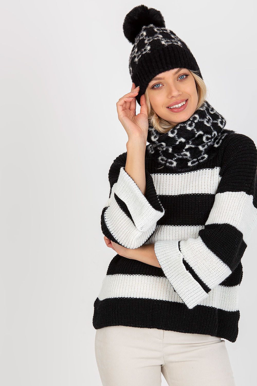  Cap model 185912 AT 